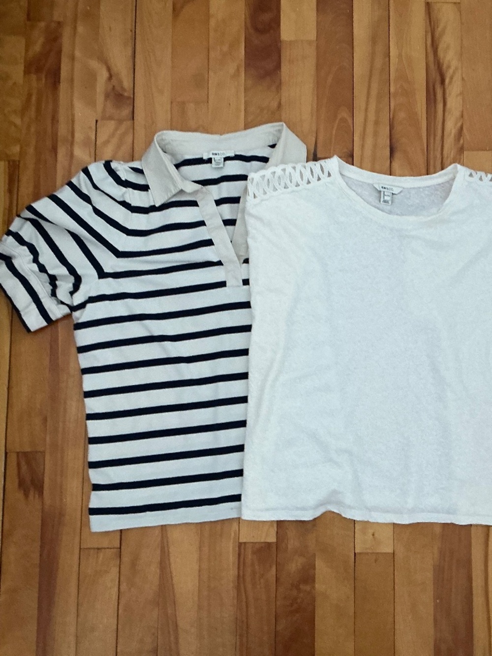 Lot of 2 RW&Co tops : 1 polo + 1 linen blend t-shirt